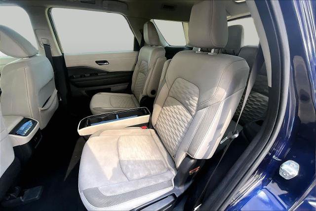 Certified 2022 Nissan Pathfinder SV w/ SV Premium Package AWD/4WD image 20