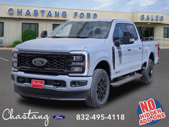 New 2026 Ford F250 Lariat w/ Black Appearance Package