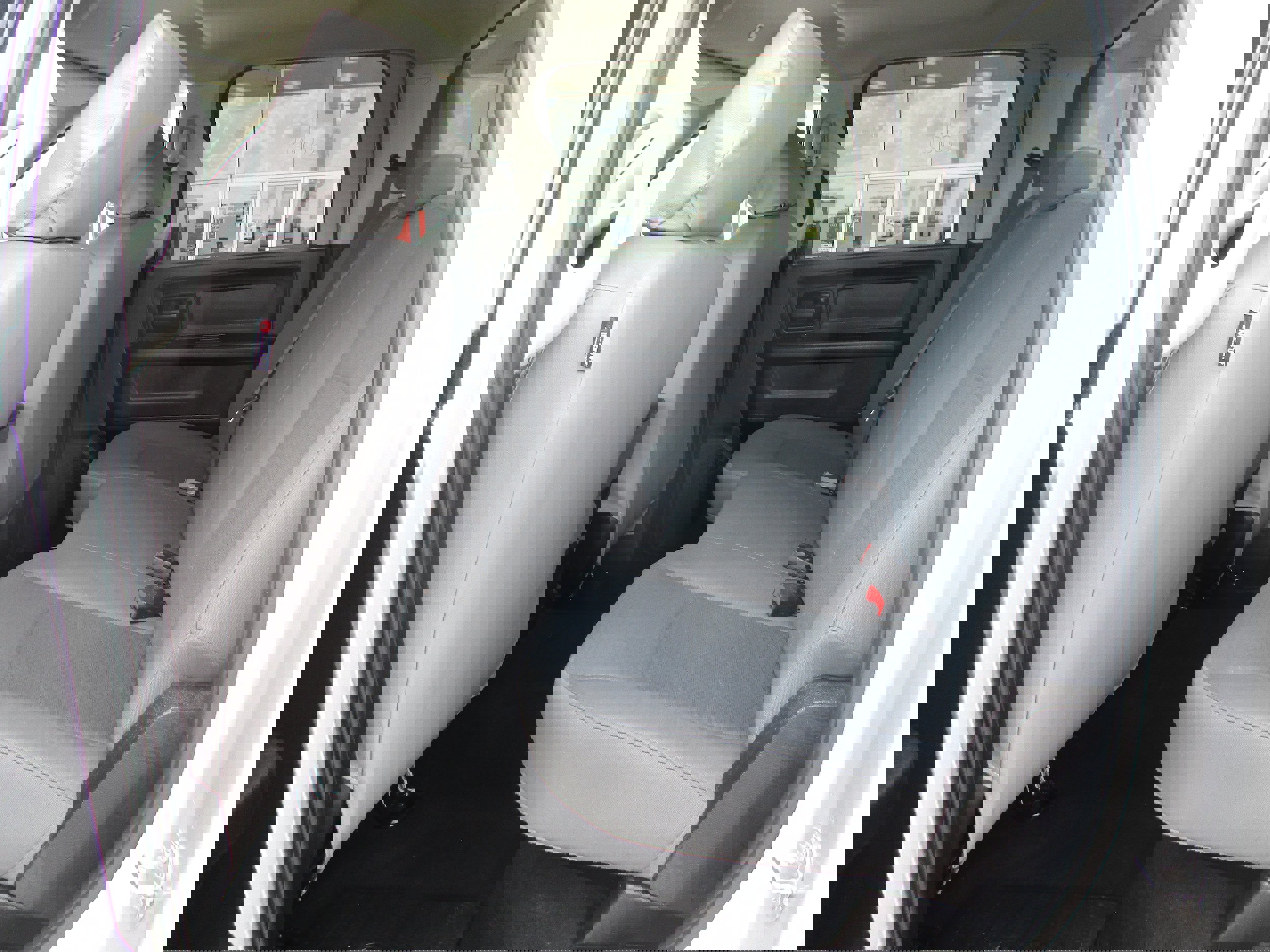 Used 2018 RAM 2500 Tradesman w/ Chrome Appearance Group image 5