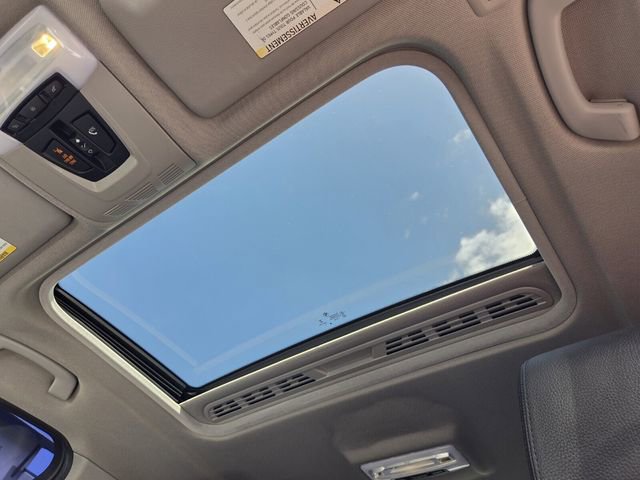 Used 2017 BMW 320i xDrive Sedan image 21