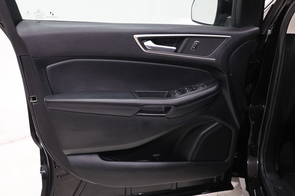 Used 2022 Ford Edge SEL AWD/4WD image 18
