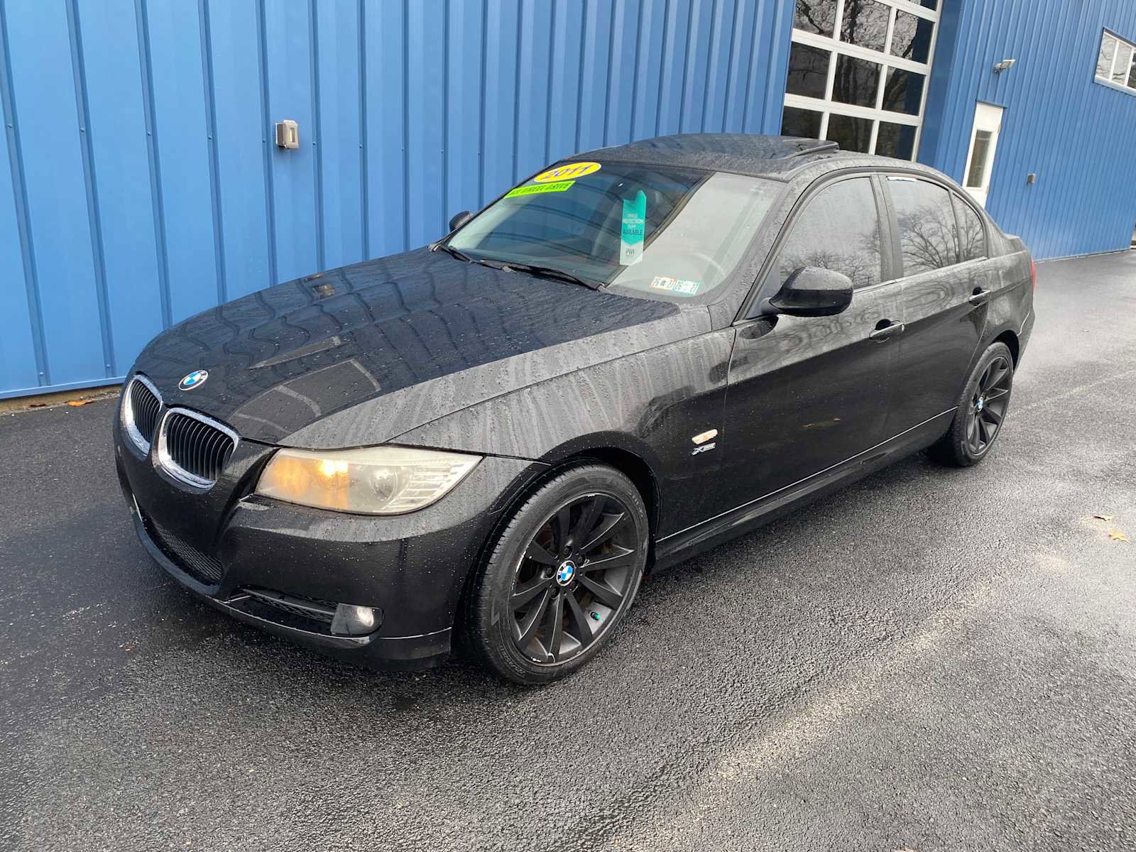 Used 2011 BMW 328i xDrive Sedan image 2