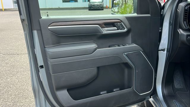 Used 2026 GMC Sierra 1500 SLT AWD/4WD image 9