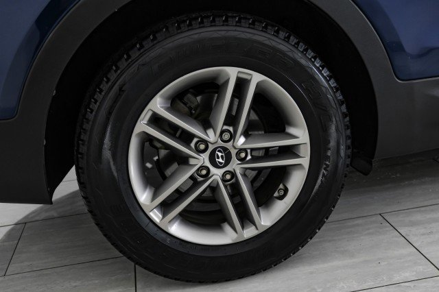 Used 2017 Hyundai Santa Fe Sport FWD image 50