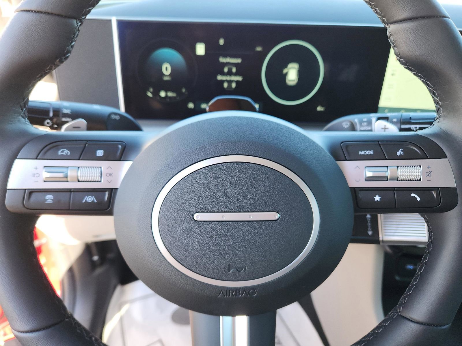 New 2026 Hyundai Tucson Limited image 30