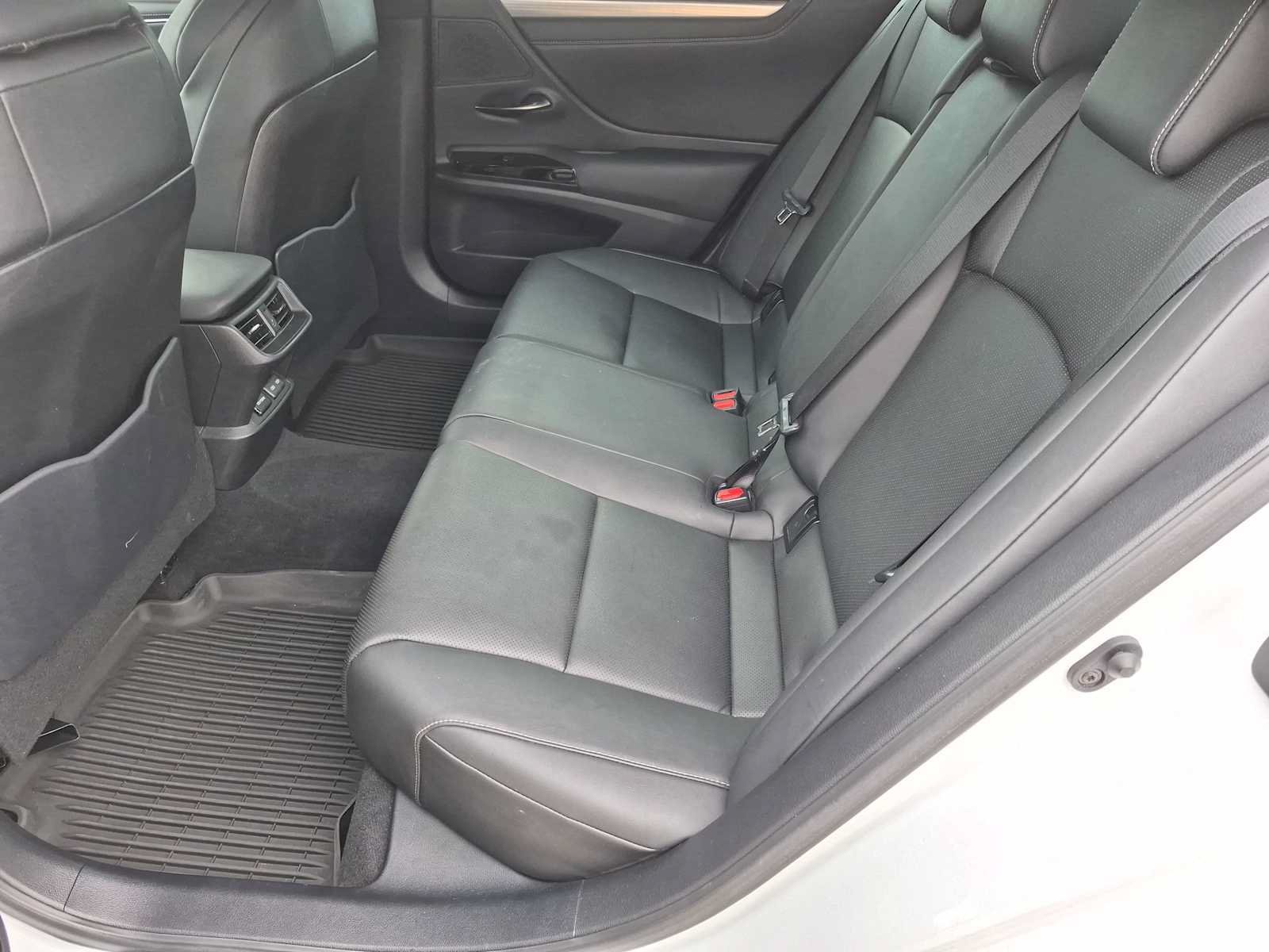 Used 2023 Lexus ES 350 F Sport w/ Accessory Package (Z2) FWD image 20