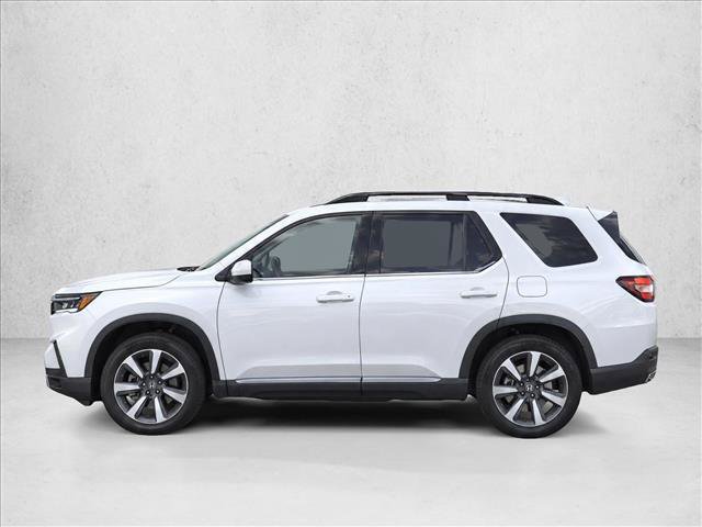 Used 2023 Honda Pilot Touring image 4