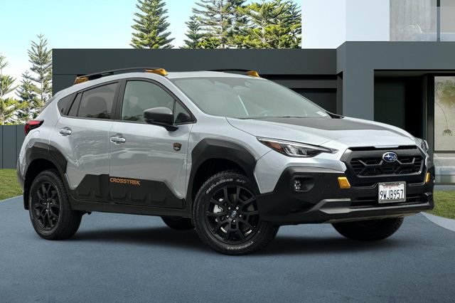 Used 2025 Subaru Crosstrek 2.5i Wilderness w/ Crosstrek Mirror Package AWD/4WD image 2