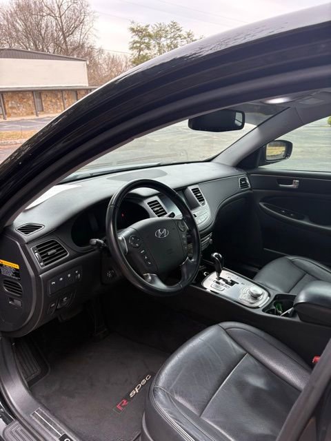 Used 2013 Hyundai Genesis 5.0 R-Spec image 14