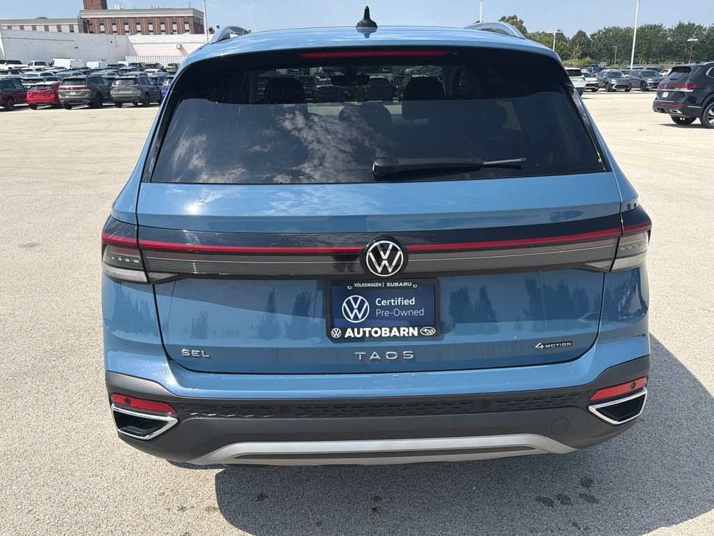 Certified 2025 Volkswagen Taos SEL AWD/4WD image 5