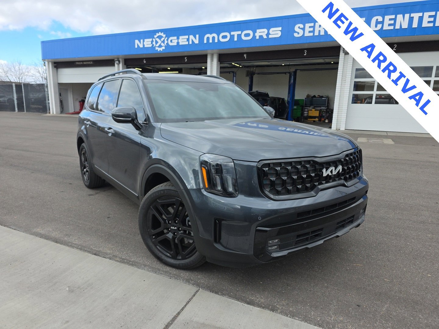 Used 2024 Kia Telluride SX Prestige X-Line image 1