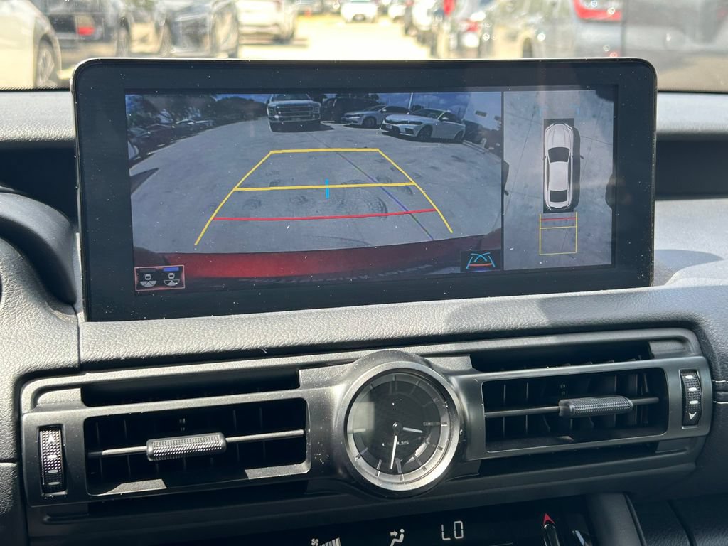 Used 2023 Lexus IS 500 RWD image 33