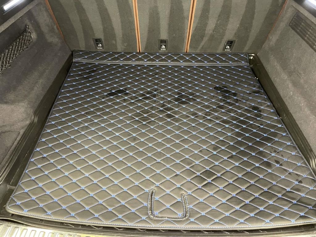 Used 2020 Audi Q8 Prestige w/ Prestige Package image 20