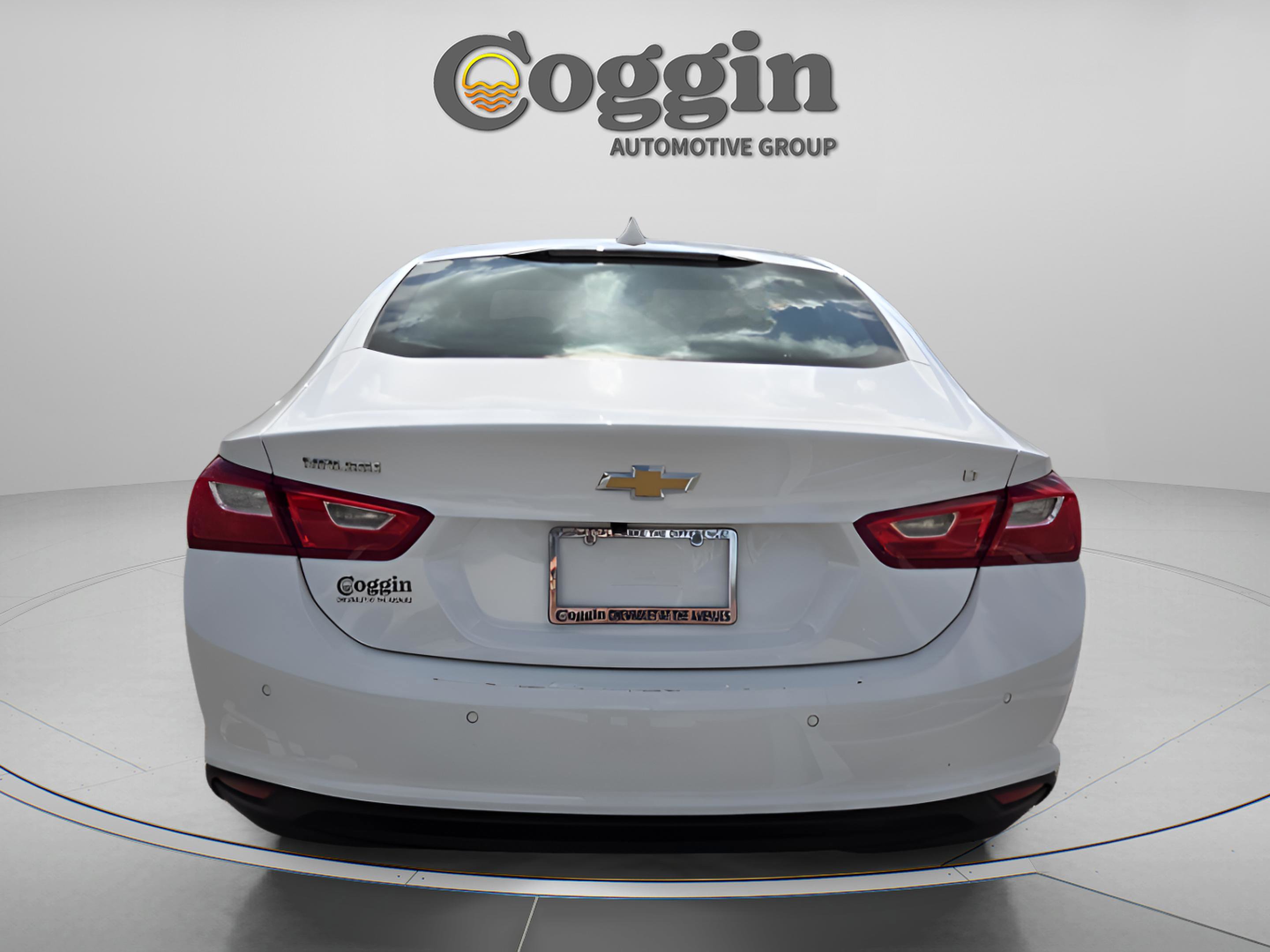 Used 2024 Chevrolet Malibu LT FWD image 4