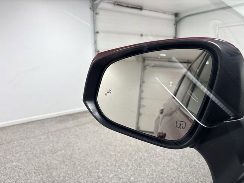 Used 2021 Toyota Highlander Limited AWD/4WD image 52