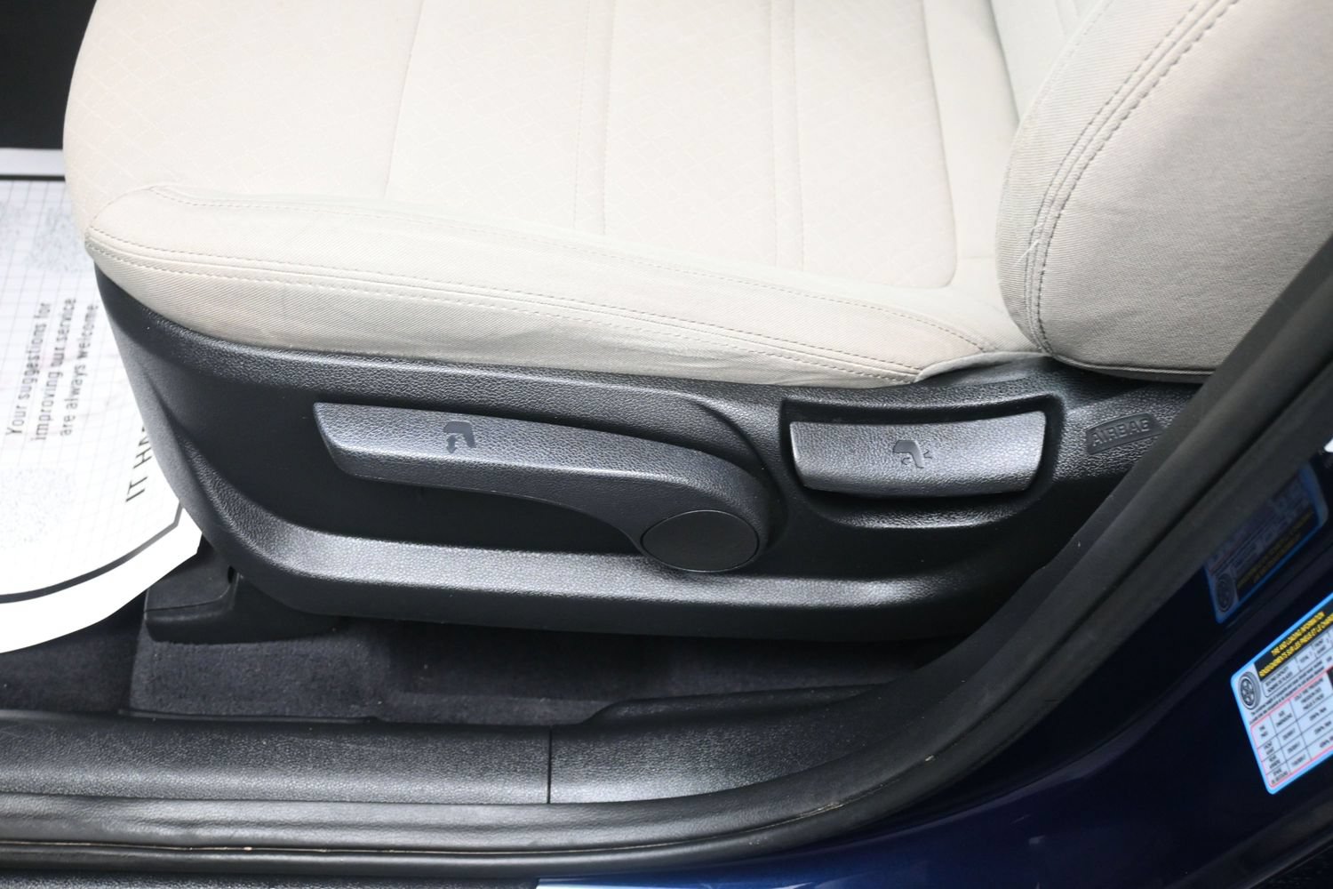 Used 2019 Kia Sorento AWD image 16