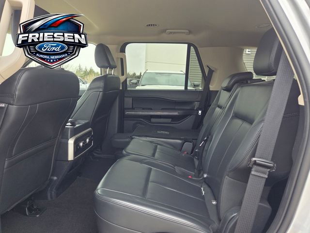 Used 2024 Ford Expedition XLT image 22