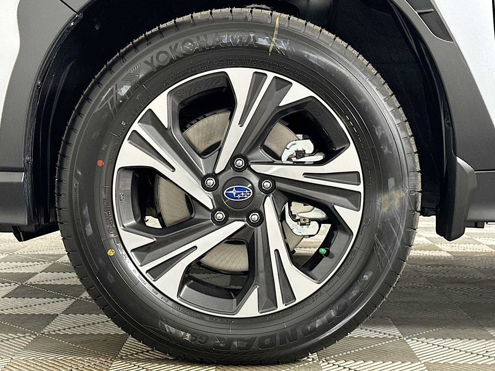 Certified 2026 Subaru Crosstrek 2.5i Premium w/ Convenience Package #2 AWD/4WD image 27
