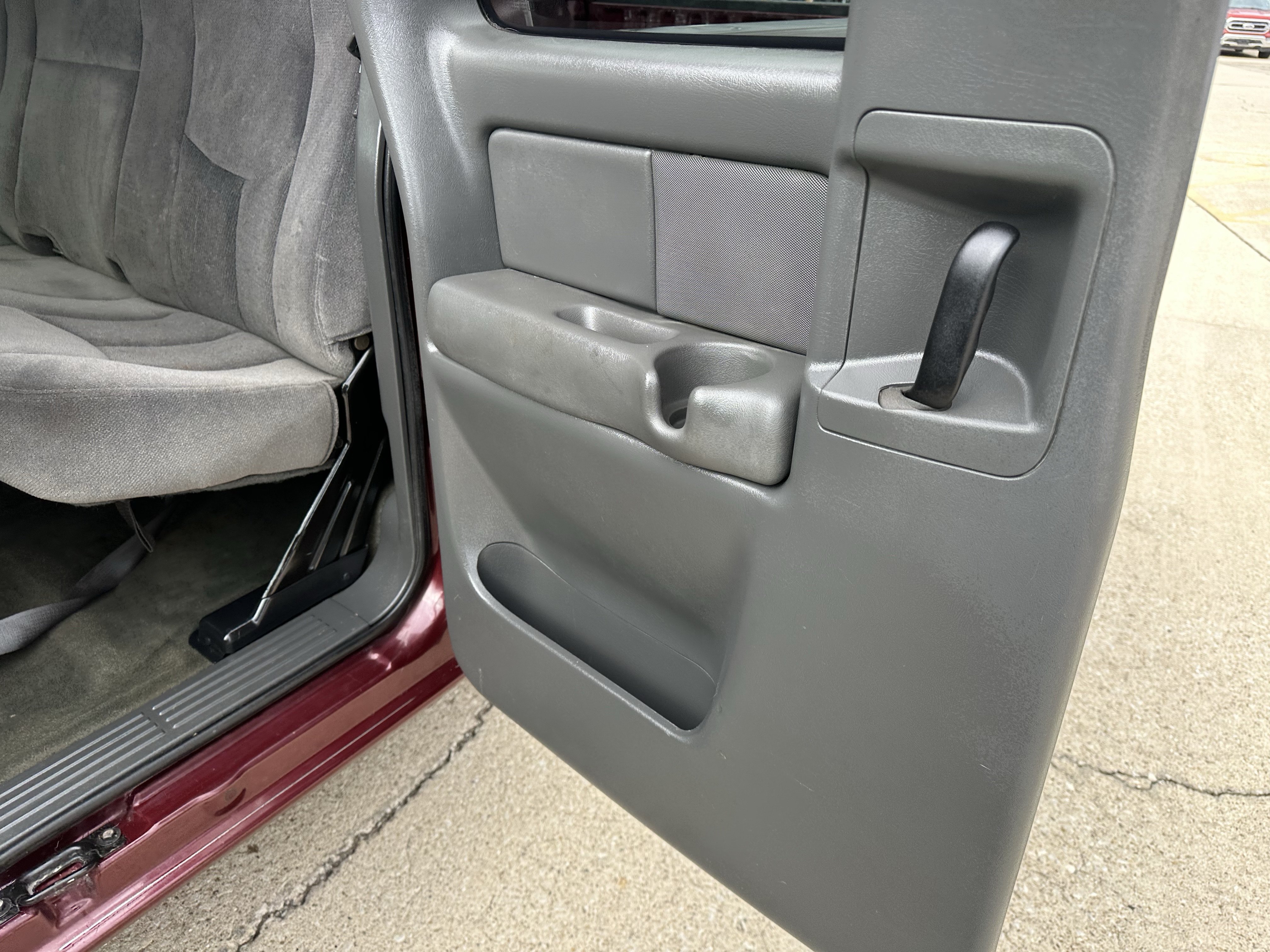Used 2003 GMC Sierra 1500 SLE RWD image 11