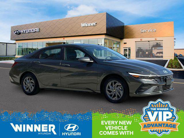 New 2025 Hyundai Elantra Blue image 11