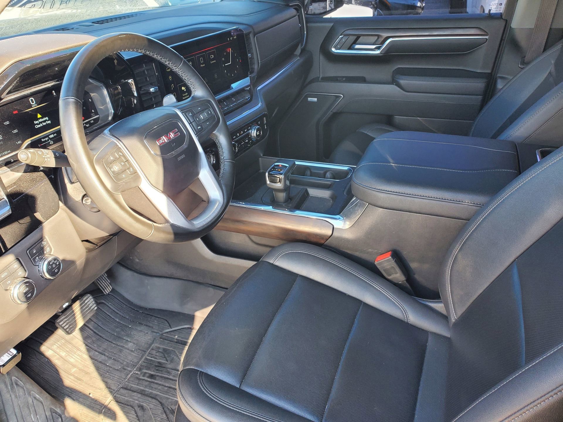 Used 2023 GMC Sierra 1500 SLT w/ SLT Premium Package image 18