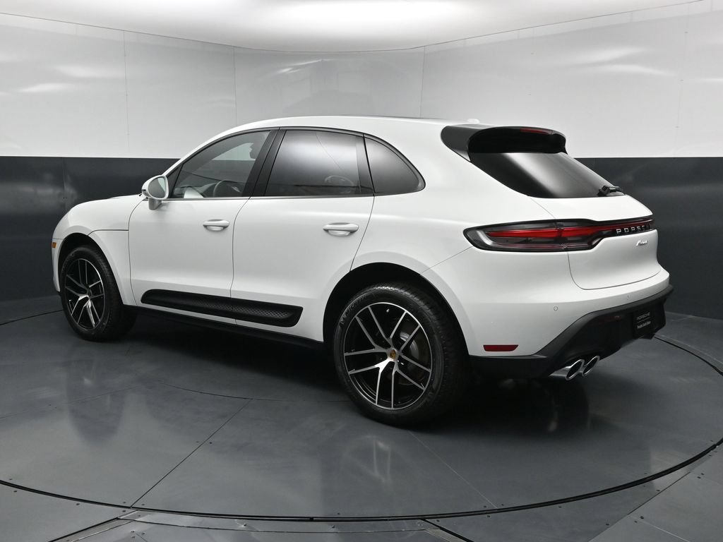 New 2026 Porsche Macan AWD/4WD image 3