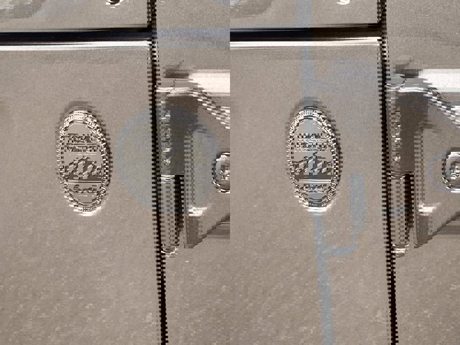 Certified 2025 Jeep Wrangler Sport S image 29