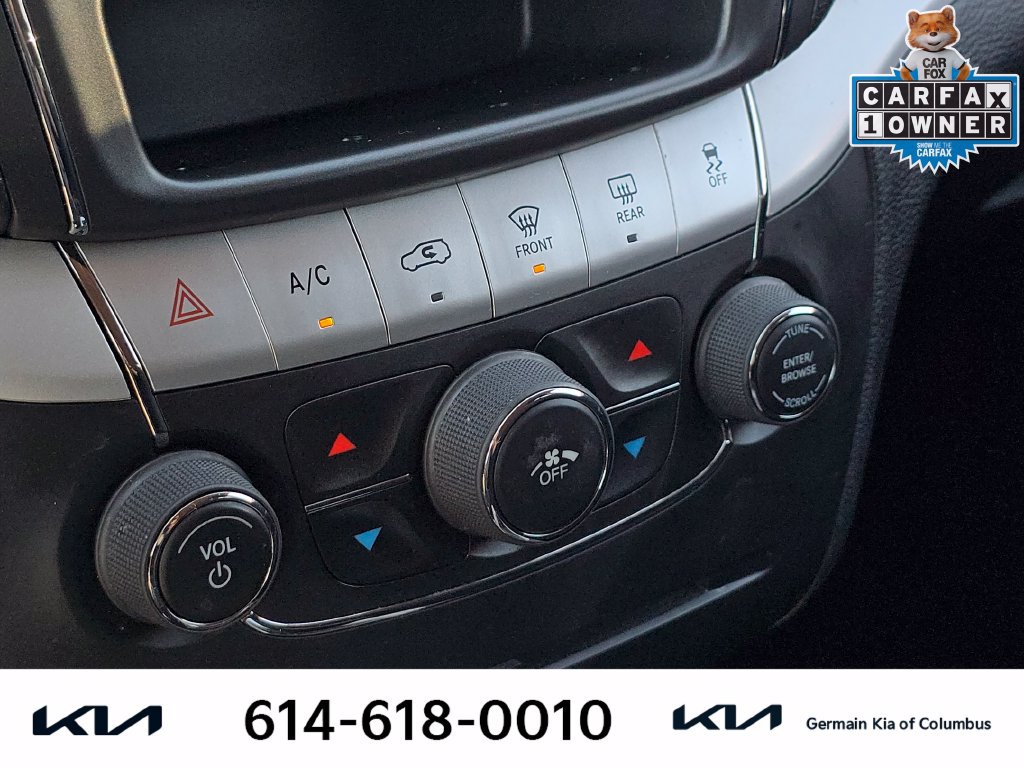 Used 2019 Dodge Journey SE FWD image 32
