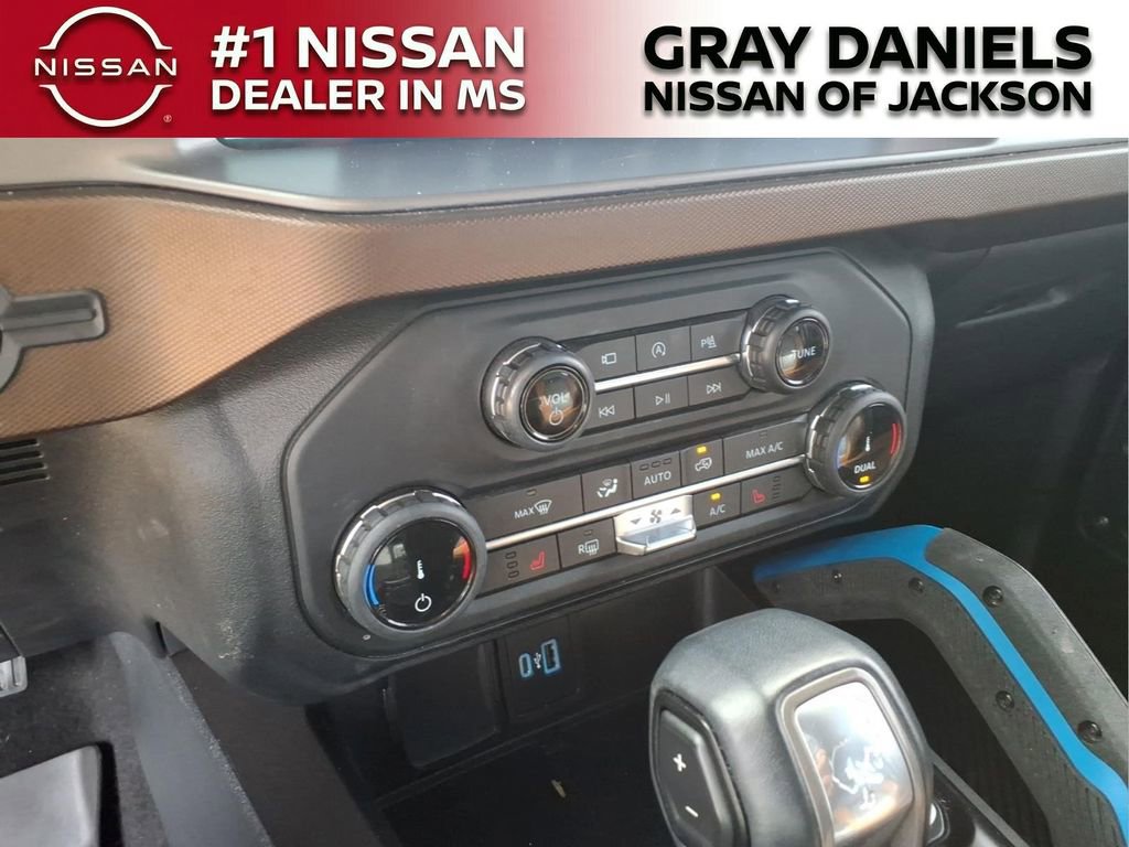 Used 2022 Ford Bronco Outer Banks w/ Sasquatch Package AWD/4WD image 18