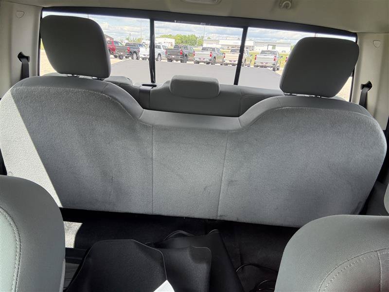 Used 2018 RAM 1500 Classic SLT AWD/4WD image 18