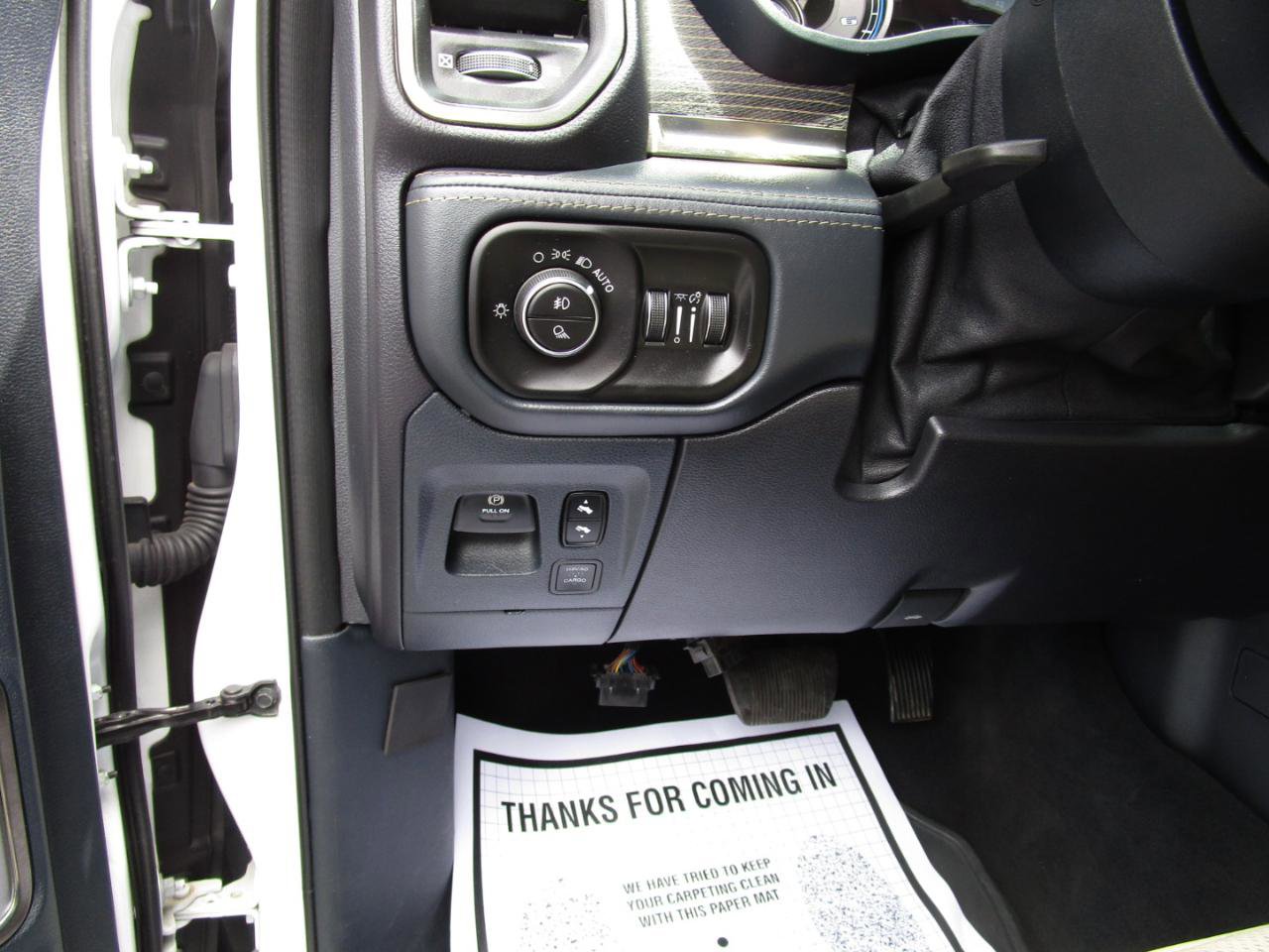 Used 2019 RAM 1500 Limited AWD/4WD image 18