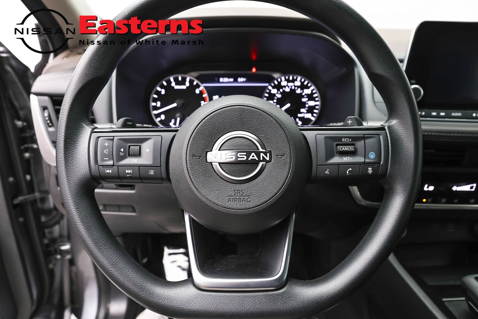Used 2023 Nissan Rogue SV AWD/4WD image 10