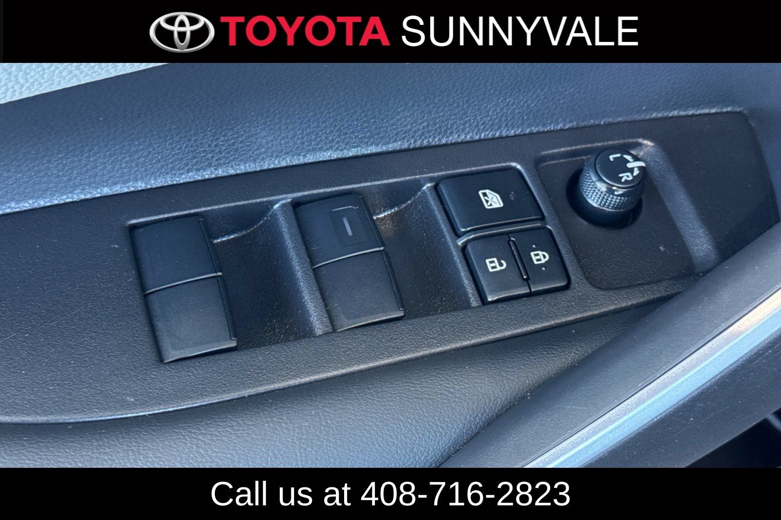 Certified 2024 Toyota Corolla SE FWD image 18