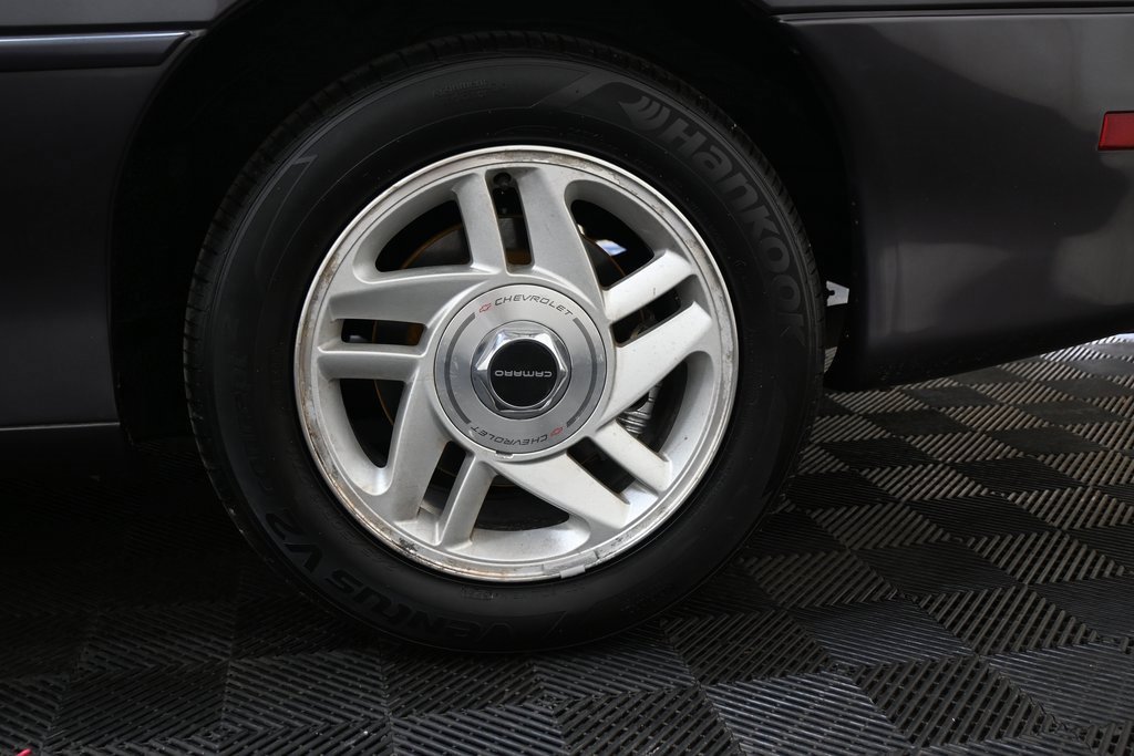 Used 1993 Chevrolet Camaro Z28 image 21