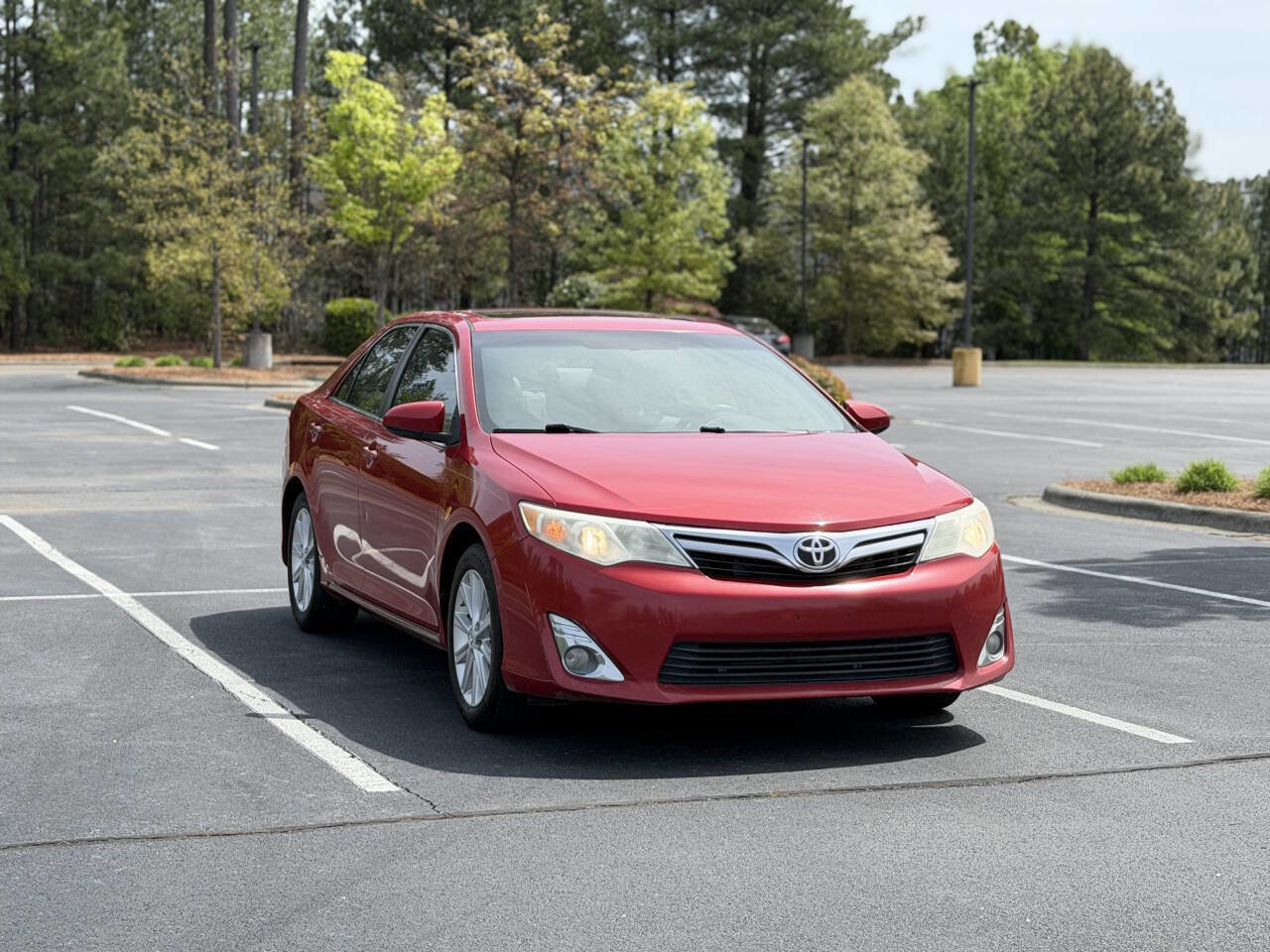 Used 2014 Toyota Camry XLE w/ Leather Package