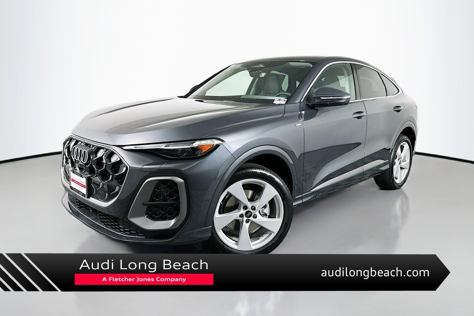 New 2025 Audi Q5 Premium Plus