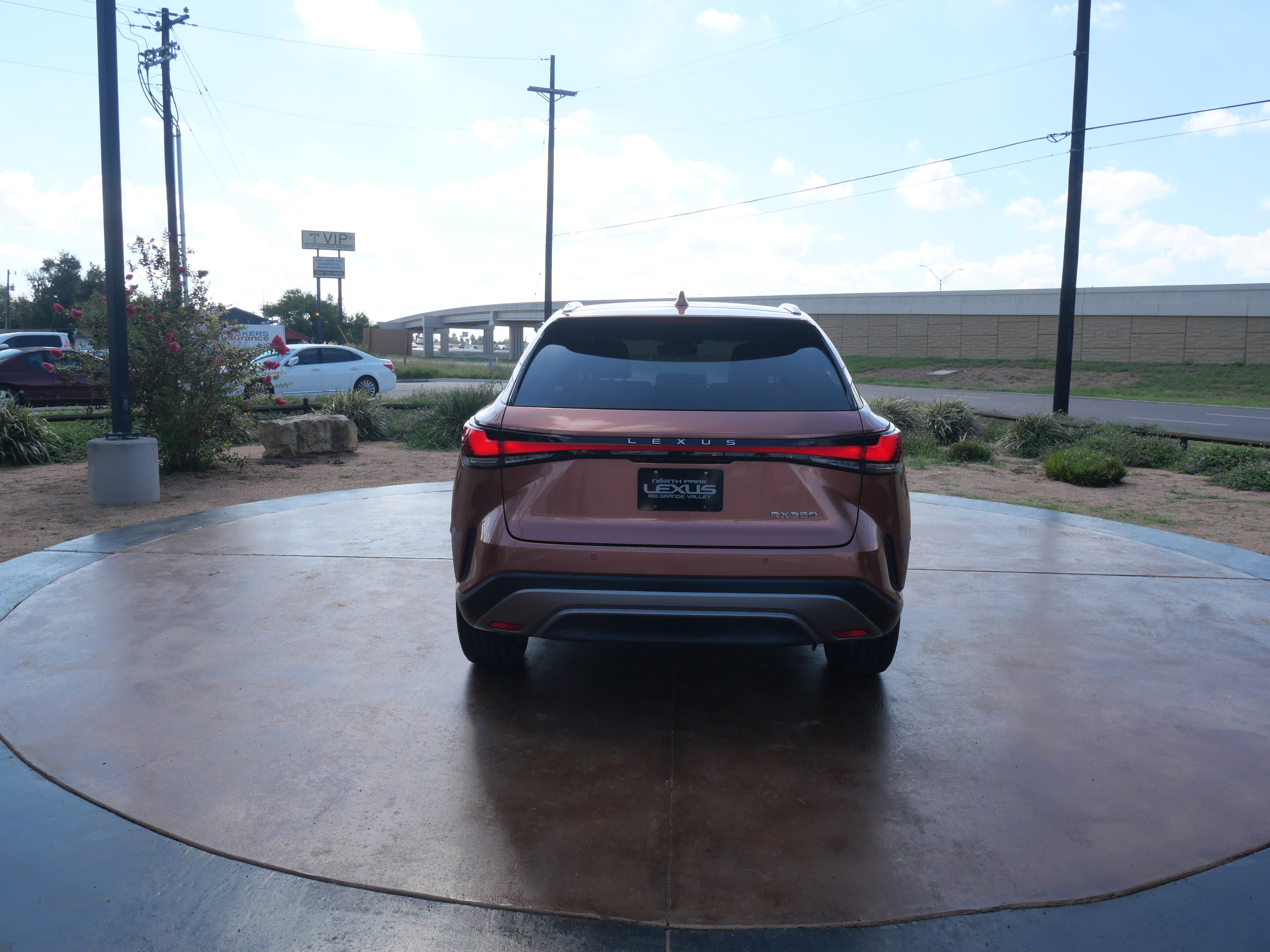 Certified 2023 Lexus RX 350 Premium Plus image 3