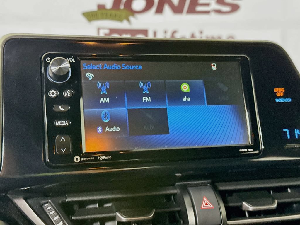 Certified 2018 Toyota C-HR XLE FWD image 7