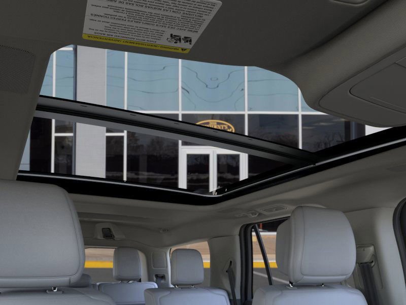 New 2026 Ford Expedition Platinum w/ Driver's Package image 22