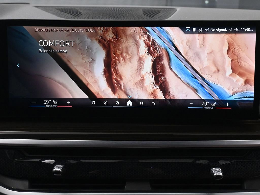 Used 2024 BMW X5 xDrive40i w/ M Sport Package AWD/4WD image 47