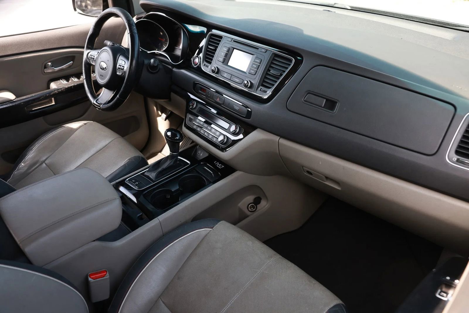 Used 2015 Kia Sedona EX image 20