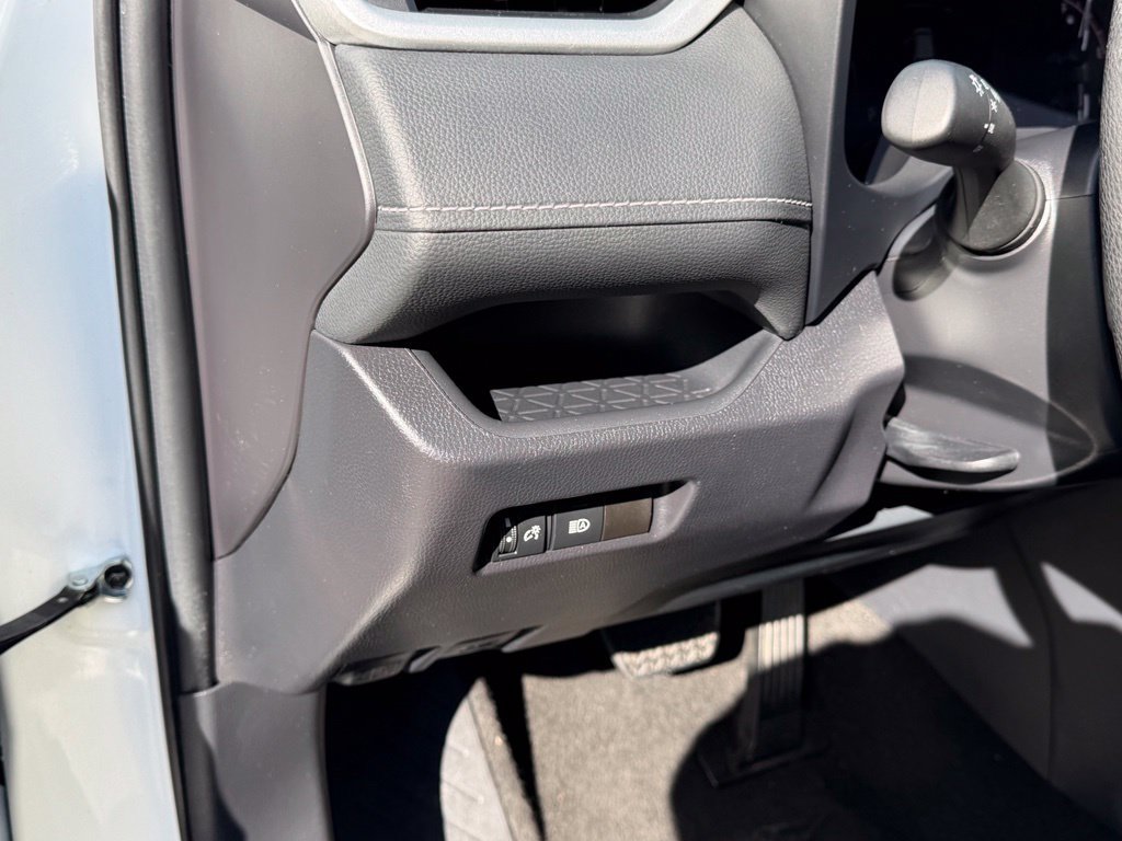Certified 2025 Toyota RAV4 LE AWD/4WD image 15