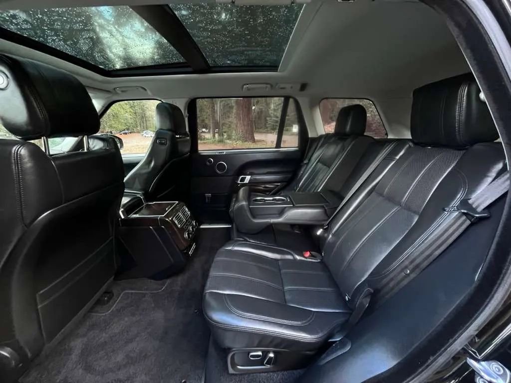 Used 2015 Land Rover Range Rover Long Wheelbase Supercharged image 15