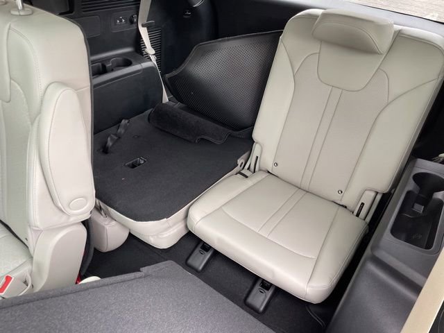 Certified 2023 Kia Sorento SX Prestige w/ Panoramic Sunroof Package AWD/4WD image 31