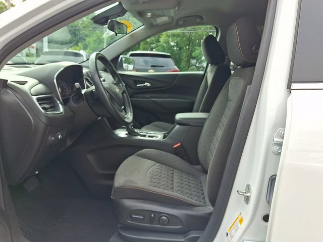 Used 2024 Chevrolet Equinox LT AWD/4WD image 18