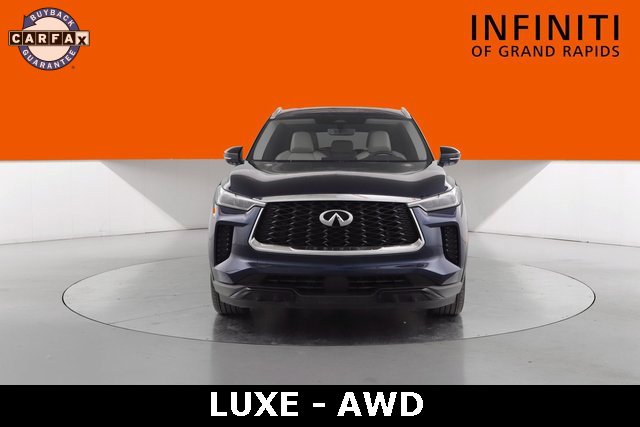 Used 2023 INFINITI QX60 Luxe image 2