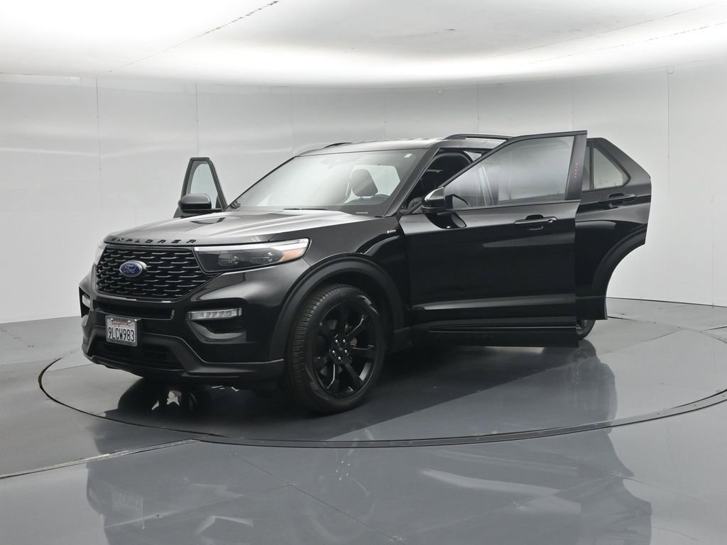 Used 2024 Ford Explorer ST-Line w/ Class IV Trailer Tow Package RWD image 34