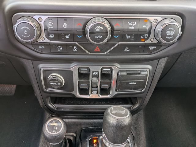 Used 2023 Jeep Wrangler Unlimited Sport AWD/4WD image 16