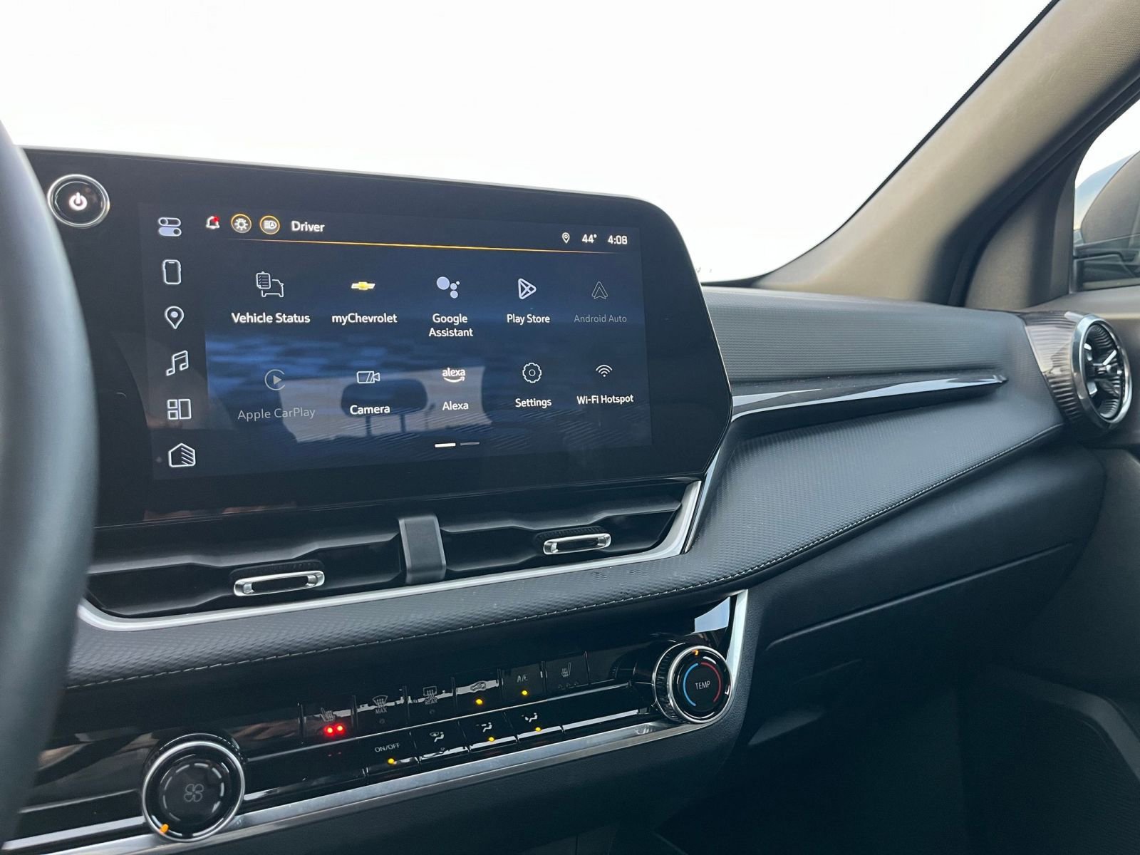 Used 2025 Chevrolet Equinox LT image 21