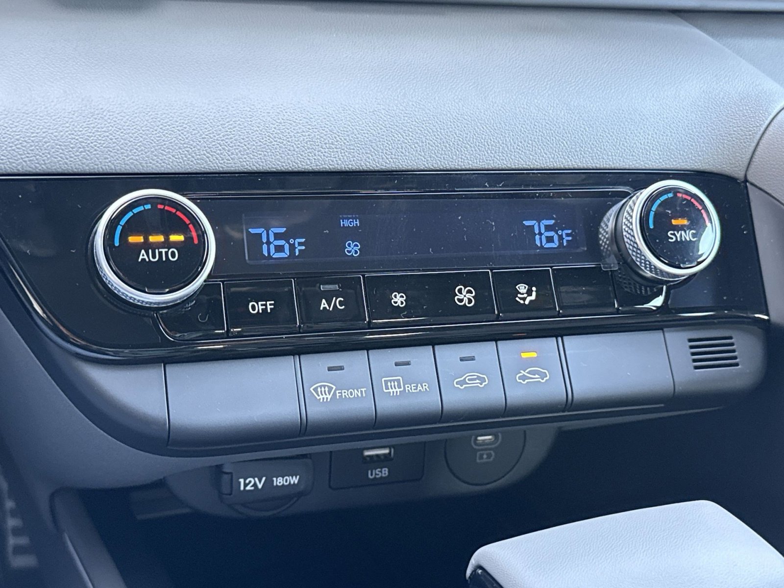 New 2026 Hyundai Elantra Sport image 20